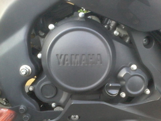 Yamaha R15