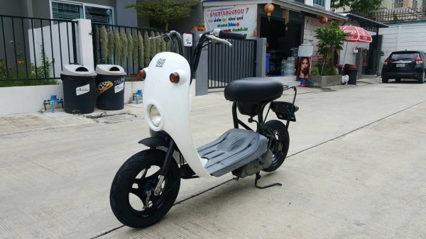 Suzuki choinori 50 cc 4จังหวะ สวยๆระบบไฟครบพร้อมใช้ Suzuki choinori 50 cc 4จังหวะ สวยๆระบบไฟครบพร้อมใช้