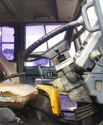 หกล้อ อีซูชุ ร็อค FRR12L175แอร์ พ.เวอร์ ทิฟฟี ยาง8.25 ช่วงยาว6.20ม สภาพดีสวยบางเดิมพร้อมใช้ ทะเบียนพร้อมโอน