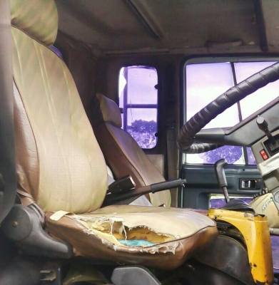 หกล้อ อีซูชุ ร็อค FRR12L175แอร์ พ.เวอร์ ทิฟฟี ยาง8.25 ช่วงยาว6.20ม สภาพดีสวยบางเดิมพร้อมใช้ ทะเบียนพร้อมโอน