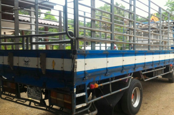 หกล้อ อีซูชุ NQR175ปี51ช่วงยาว5.50ม สภาพดีพร้อมใช้งาน ทะเบียนพร้อมโอน ราคา675,000บ สภาพนางฟ้า ไม่ผิดหวัง ครับท่าน