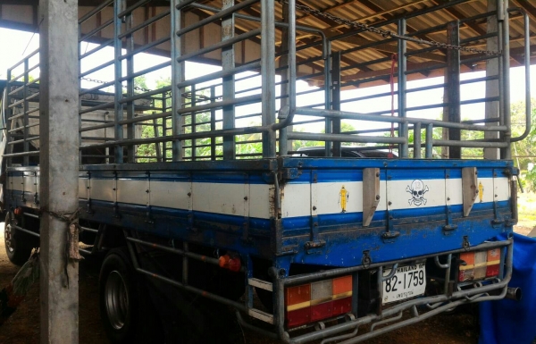 หกล้อ อีซูชุ NQR175ปี51ช่วงยาว5.50ม สภาพดีพร้อมใช้งาน ทะเบียนพร้อมโอน ราคา675,000บ สภาพนางฟ้า ไม่ผิดหวัง ครับท่าน