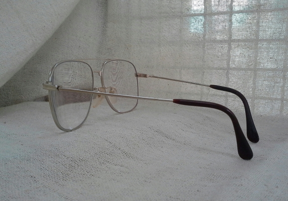แว่นสายตายาวเทพบุตรอินทรีเหล็ก ตัวแท้! Original LICHT handmade in Germany บิ๊กไซซ์! แว่นสายตายาวเทพบุตรอินทรีเหล็ก ตัวแท้! Original LICHT handmade in Germany บิ๊กไซซ์!
