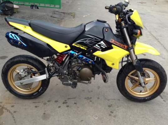 ขายคัฟรถเครื่องเดิมสีสวยทะเบียนคบสนใจโทมาคัฟ0906765600