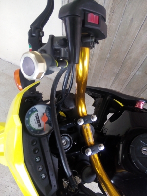 ขายคัฟรถเครื่องเดิมสีสวยทะเบียนคบสนใจโทมาคัฟ0906765600