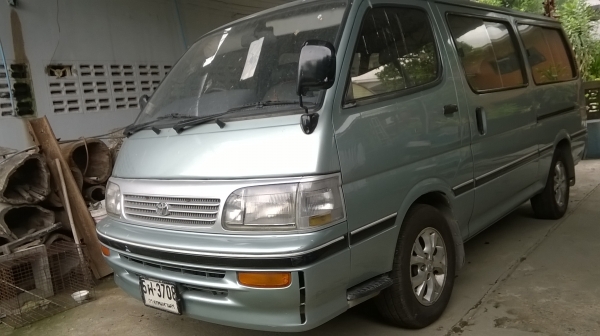 หัวจรวด ปี95 มีวัดรอบ เครื่อง2Lโบ เพาเวอร์แท้ รถมือเดียว ทะเบียนไม่ขาด