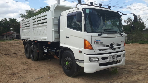 ขายครับ 251 ปี53 ดั้มสามมิตรสวยๆ (แยกเอาหัวคัชซีได้นะคร้าบ)