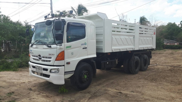 ขายครับ 251 ปี53 ดั้มสามมิตรสวยๆ (แยกเอาหัวคัชซีได้นะคร้าบ)