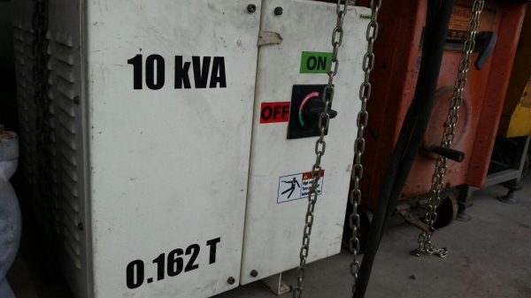 หมอแปลงไฟ 380v 200v