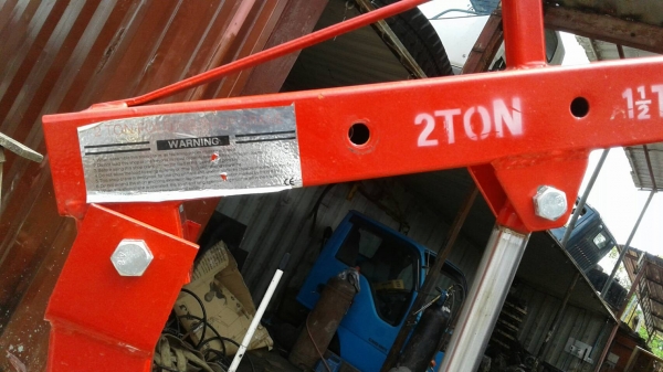 แม่แรงเครนยกเครื่อง 2 ตัน ของใหม่ 6000 แม่แรงเครนยกเครื่อง 2 ตัน ของใหม่ 6000