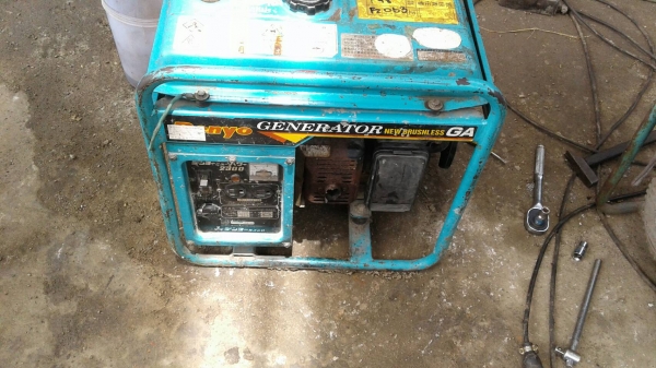 เครื่องปั่นไฟ