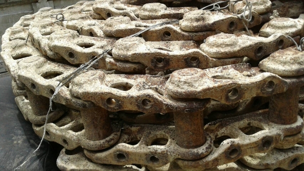 โซ่แทรค ใช้กับ CAT312 หรือ D4 คู่ละ 16000 โซ่แทรค ใช้กับ CAT312 หรือ D4 คู่ละ 16000