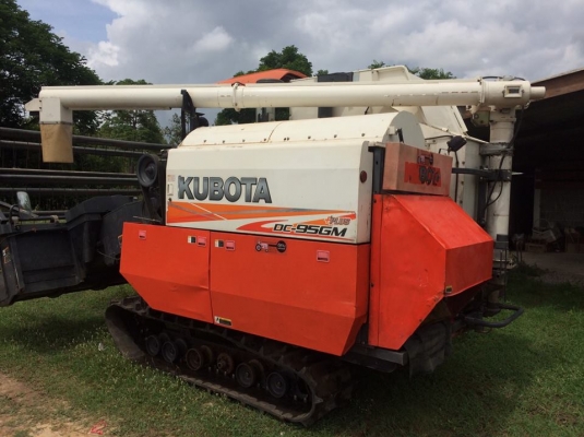 ขายรถเกี่ยวข้าว KUBOTA DC95G ปี55 ใช้งาน1700ชั่วโมง สภาพสวยพร้อมใช้งาน เอกสารถูกต้อง เล่มทะเบียนพร้อมโอน สนใจโทร 090-8588220คุณนะ 093-3258446คุณบิว หรือเข้าดูสินค้าอื่นๆได้ที่ www.narong2truck.com หรือ www.truck.in.th/498 หรือเพจFacebook ณรงค์ ซื้อขายรถมื