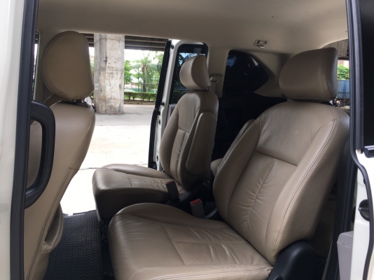 2010 HONDA FREED 1.5E NAVI SPORT สีขาว