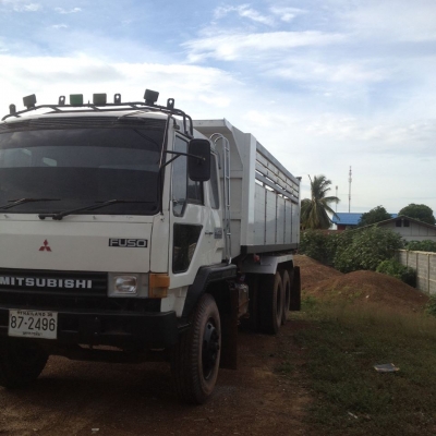 ขายรถดั้ม2เพลา FN527M-TF เครื่อง220เทอร์โบ พ.เพาเวอร์ เบรกจิฟฟี่ ภายในสวย เบรกใหญ่ สภาพพร้อมใช้งาน เอกสารถูกต้อง เล่มทะเบียนพร้อมโอน ราคา790,000 สนใจโทร 090-8588220คุณนะ 093-3258446คุณบิว หรือเข้าดูสินค้าอื่นๆได้ที่ www.narong2truck.com หรือ www.truck.in.