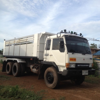 ขายรถดั้ม2เพลา FN527M-TF เครื่อง220เทอร์โบ พ.เพาเวอร์ เบรกจิฟฟี่ ภายในสวย เบรกใหญ่ สภาพพร้อมใช้งาน เอกสารถูกต้อง เล่มทะเบียนพร้อมโอน ราคา790,000 สนใจโทร 090-8588220คุณนะ 093-3258446คุณบิว หรือเข้าดูสินค้าอื่นๆได้ที่ www.narong2truck.com หรือ www.truck.in.