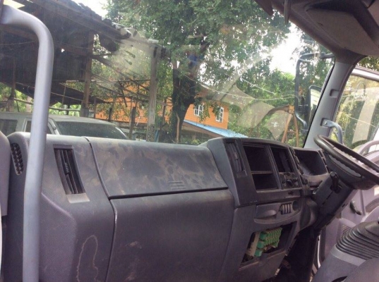 รถบรรทุกดั้ม 6 ล้อ ISUZU หัวตึก เครื่อง 210 แรง รถห้าง