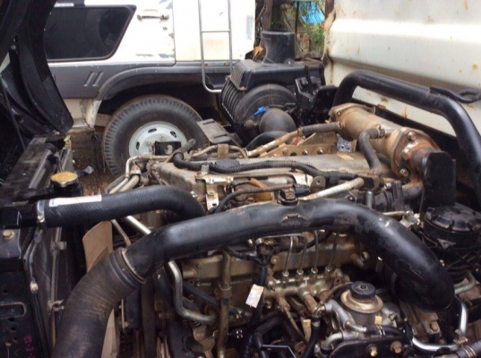 รถบรรทุกดั้ม 6 ล้อ ISUZU หัวตึก เครื่อง 210 แรง รถห้าง