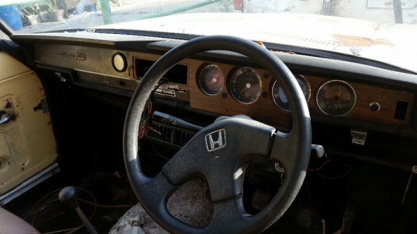 simca รถฝรั่งเศส 4 ประตูของครบ ขับโอน 25,000 บาท simca รถฝรั่งเศส 4 ประตูของครบ ขับโอน 25,000 บาท