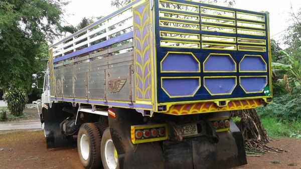 ขายรถดั้ม2เพลา FM227 เครื่อง220แรง สโลกลาง ยางดี กระบะดั้มสวย เครื่องดีมาก แคชซีสวย เอกสารถูกต้อง เล่มทะเบียนพร้อมโอน ราคา750,000 สนใจโทร 090-8588220คุณนะ 093-3258446คุณบิว หรือเข้าดูสินค้าอื่นๆได้ที่ www.narong2truck.com หรือ www.truck.in.th/498 หรือเพจF