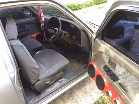 ไมตี้ เอ๊ก พลัส ปี 40 เครื่องดี รถสวย แอร์เย็น เครื่องเสียงครบ หลังคา ต่อรองได้ 088 4256039