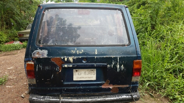 ตู้นิสสันแวนเน็ต เครื่องดีเซล ld20 ขับได้ โอนได้ 16,000 บาท ตู้นิสสันแวนเน็ต เครื่องดีเซล ld20 ขับได้ โอนได้ 16,000 บาท