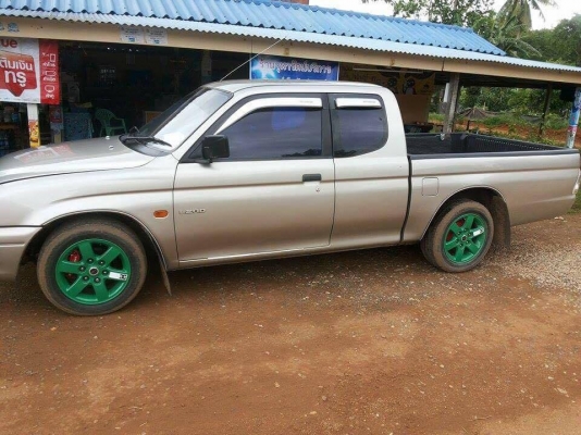 สตาด้า ปี 40 เดิมๆสวยๆ สีสวย แอร์ ย็นภายในสวย เครื่องเสียงพร้อม