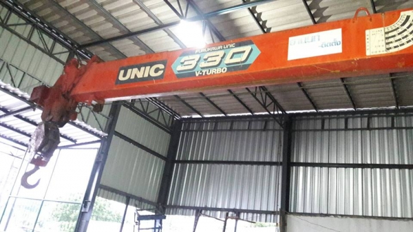 ขายรถเครน7.20เมตร 3H เครื่อง195แรง เครน 3.4ตัน ท้องวี 4ปลอก 3ชัก สภาพสวย พร้อมใช้งาน เอกสารถูกต้อง เล่มทะเบียนพร้อมโอน ราคา850,000 สนใจโทร 090-8588220คุณนะ 093-3258446คุณบิว หรือเข้าดูสินค้าอื่นๆได้ที่ www.narong2truck.com หรือ www.truck.in.th/498 หรือเพจ