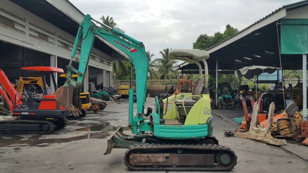 ขาย รถขุด YANMAR รุ่น VIO30 มือสองญี่ปุ่น สวยพร้อมใช้งาน มือถือ/LINE ID : 0818753444