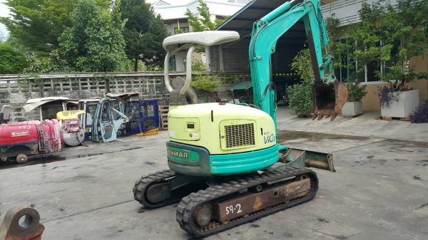 ขาย รถขุด YANMAR รุ่น VIO30 มือสองญี่ปุ่น สวยพร้อมใช้งาน มือถือ/LINE ID : 0818753444