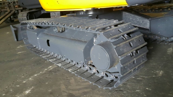 ขาย รถขุด KOMATSU รุ่น PC30R-8- มือสองญี่ปุ่น แทรกเหล็ก ปั้มนิ้ว คอนโทรลสั้นแล้ว ทำงานไว สลัก บูท เอวแน่น 100\%  สวย พร้อมใช้งาน มือถือ/LINE ID : 0818753444
