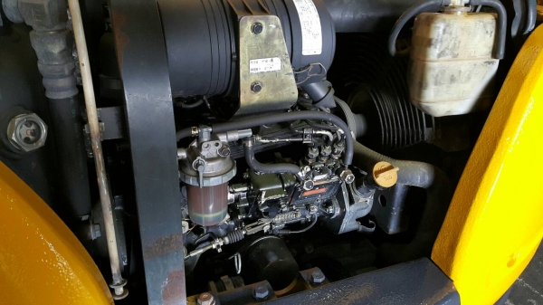 ขาย รถขุด KOMATSU รุ่น PC30R-8- มือสองญี่ปุ่น แทรกเหล็ก ปั้มนิ้ว คอนโทรลสั้นแล้ว ทำงานไว สลัก บูท เอวแน่น 100\%  สวย พร้อมใช้งาน มือถือ/LINE ID : 0818753444