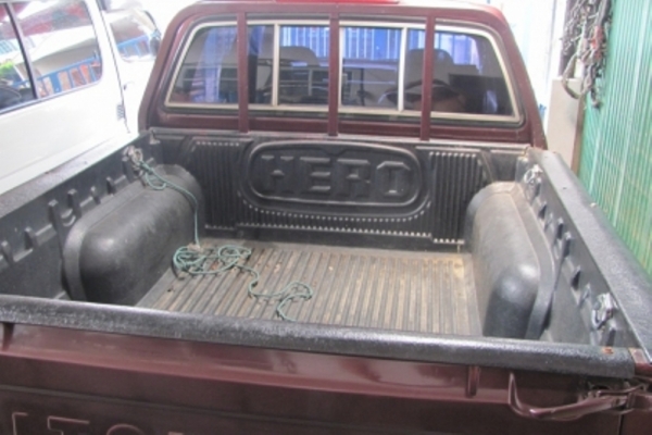 ขายพื้นปูกระบะ 4 ประตูมือสอง ใส่ไซโคลนมาขายขำๆ 500 บาท