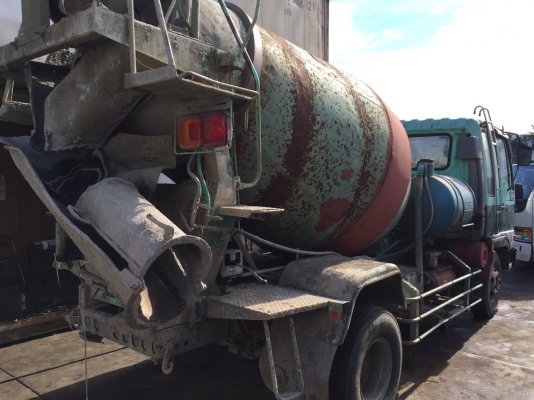 รถโม่ปูน HINO  เครื่องHO7D โม่3คิว