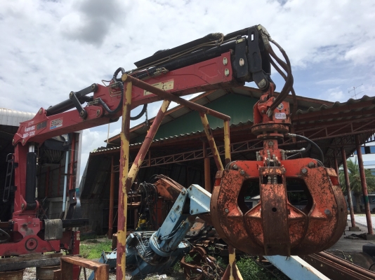 ขาย เครนคีบเหล็ก 8 ตัน สภาพใช้น้อย 750,000 สนใจติดต่อ 081-9426747