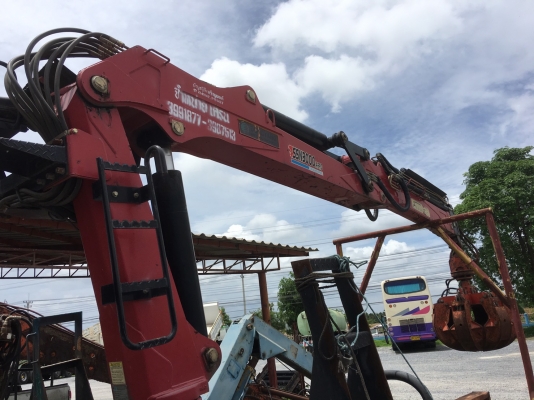 ขาย เครนคีบเหล็ก 8 ตัน สภาพใช้น้อย 750,000 สนใจติดต่อ 081-9426747