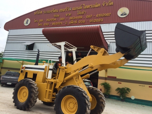 ขายรถตัก KOMATSU510 สนใจติดต่อ คุณรัตนศักดิ์ 081-7621704