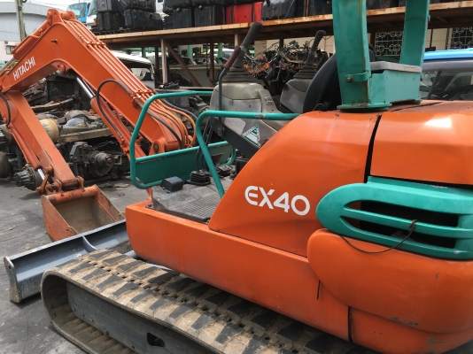 ขายรถขุดแบคโฮ Hitachi EX40 สภาพสวย จากญี่ปุ่น พร้อมใช้งาน