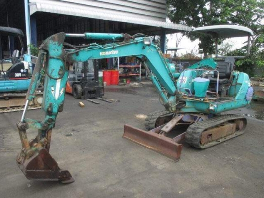 ขายรถขุด ยี่ห้อ: KOMATSU แบบ: PC20-7E รถเก่านอกญี่ปุ่นแท้ มีเอกสารใบอินวอย รถไม่เคยผ่านการใช้งานในไทย มีหักระแทกในตัว-คอนโทรลน้ำมัน สนใจติดต่อ: 099-907-9273กิ๊ฟ กมลชนก, 099-907-3356ช่างบัง