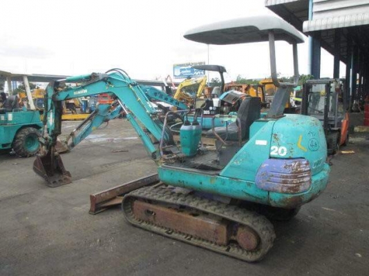 ขายรถขุด ยี่ห้อ: KOMATSU แบบ: PC20-7E รถเก่านอกญี่ปุ่นแท้ มีเอกสารใบอินวอย รถไม่เคยผ่านการใช้งานในไทย มีหักระแทกในตัว-คอนโทรลน้ำมัน สนใจติดต่อ: 099-907-9273กิ๊ฟ กมลชนก, 099-907-3356ช่างบัง