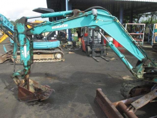 ขายรถขุด ยี่ห้อ: KOMATSU แบบ: PC20-7E รถเก่านอกญี่ปุ่นแท้ มีเอกสารใบอินวอย รถไม่เคยผ่านการใช้งานในไทย มีหักระแทกในตัว-คอนโทรลน้ำมัน สนใจติดต่อ: 099-907-9273กิ๊ฟ กมลชนก, 099-907-3356ช่างบัง