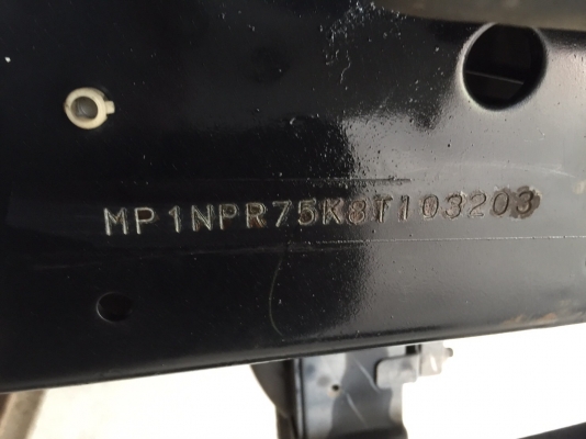 ขายISUZU 6ล้อ NPR 150 EURO 3 รุ่นหน้าตึกเครื่อง 150 เเรง เครื่องคอมมอลเรล ตู้เเห้งเปิดได้3บานจดทะเบียนปี 2556 (2013) ยาว5.00เมตร สภาพพร้อมใช้งานใครต้องการไม่ผิดหวังราคา890,000บาทจัดไฟเเนนได้ดูรถได้ที่เต็นท์รถ JJ.AUTOCAR 2 หลังวัดจันทรารามติดถนนเพชรเกษมก.ม