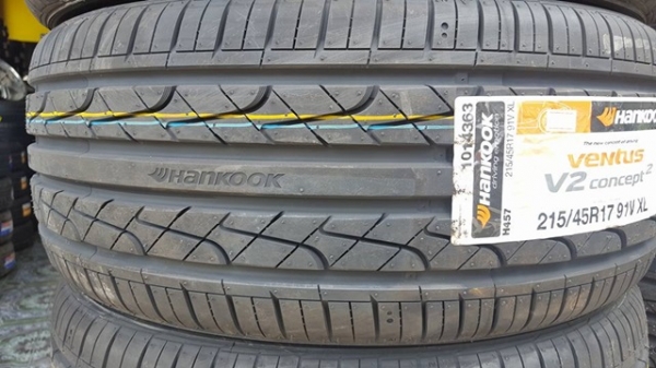 ขายยางใหม่ปีเก่า 215/45/17 ปี 15 HANKOOK V2 เส้นละ1750