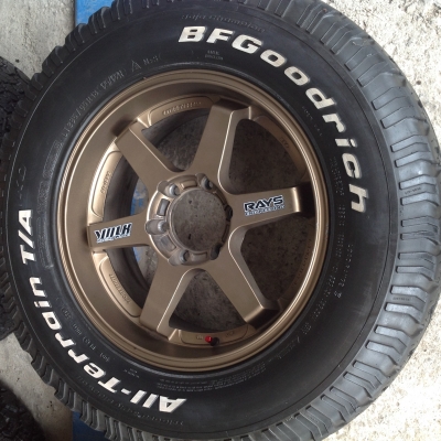 ล้อแม็ก TE37 6 รู 139 ขอบ 18" พร้อมยาง BFGoodrich