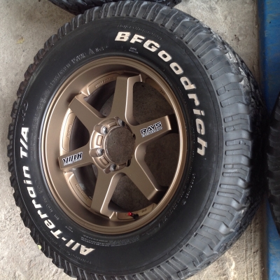 ล้อแม็ก TE37 6 รู 139 ขอบ 18" พร้อมยาง BFGoodrich