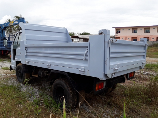 ขายด่วนรถ6ล้อดั้มเครือง110แรงรถสวยดั้มยาว2.95เมตรยางดี