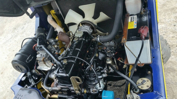 ขายด่วนรถยกKOMATSU FG10-17ยก1.5ตันเสาสูง3เมตรยางตัน4เส้นรถนอกนำเข้ายังไม่เคยใช้งานในเมืองไทยเลย