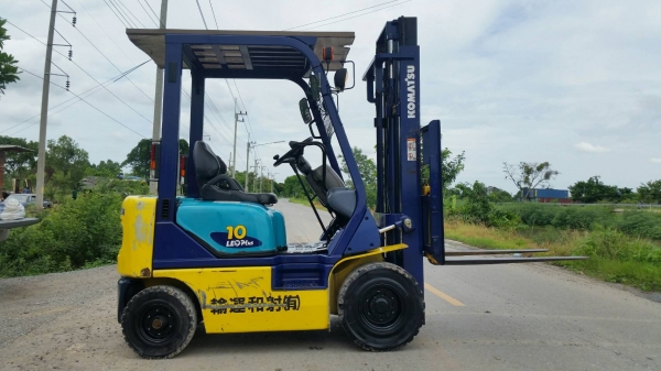 ขายด่วนรถยกKOMATSU FG10-17ยก1.5ตันเสาสูง3เมตรยางตัน4เส้นรถนอกนำเข้ายังไม่เคยใช้งานในเมืองไทยเลย