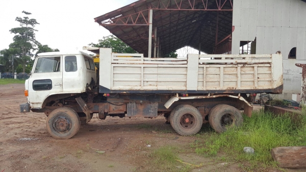 ขาย 10 ล้อดั้ม UD เครื่อง PE6-T เทอร์โบอ้อม 280 แรงม้า เกียร์ใหญ่ ช่วงล่าง ZM เบรคแห้ง พาวเวอร์ คัสซีสวยตลอดเส้น วางหัว HINO ลงเล่มแล้ว ทะเบียนครบพร้อมโอน