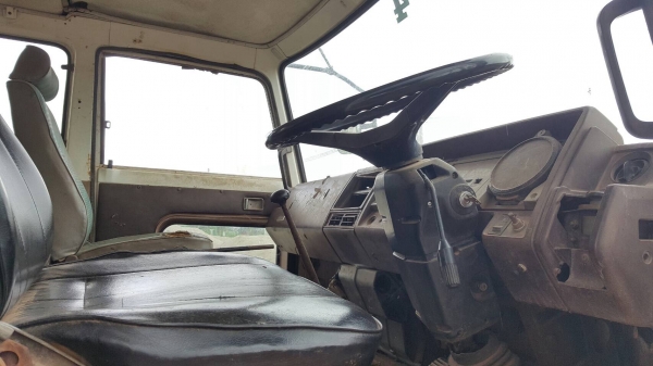 ขาย 10 ล้อดั้ม UD เครื่อง PE6-T เทอร์โบอ้อม 280 แรงม้า เกียร์ใหญ่ ช่วงล่าง ZM เบรคแห้ง พาวเวอร์ คัสซีสวยตลอดเส้น วางหัว HINO ลงเล่มแล้ว ทะเบียนครบพร้อมโอน